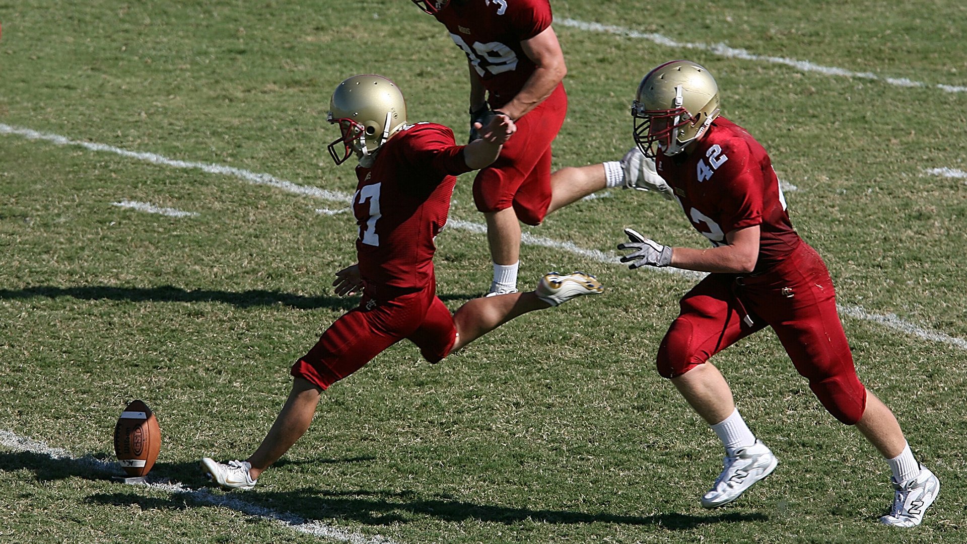 九游博彩-中国足球青训基地专业教练队伍不断壮大，中国足协青训中心名单